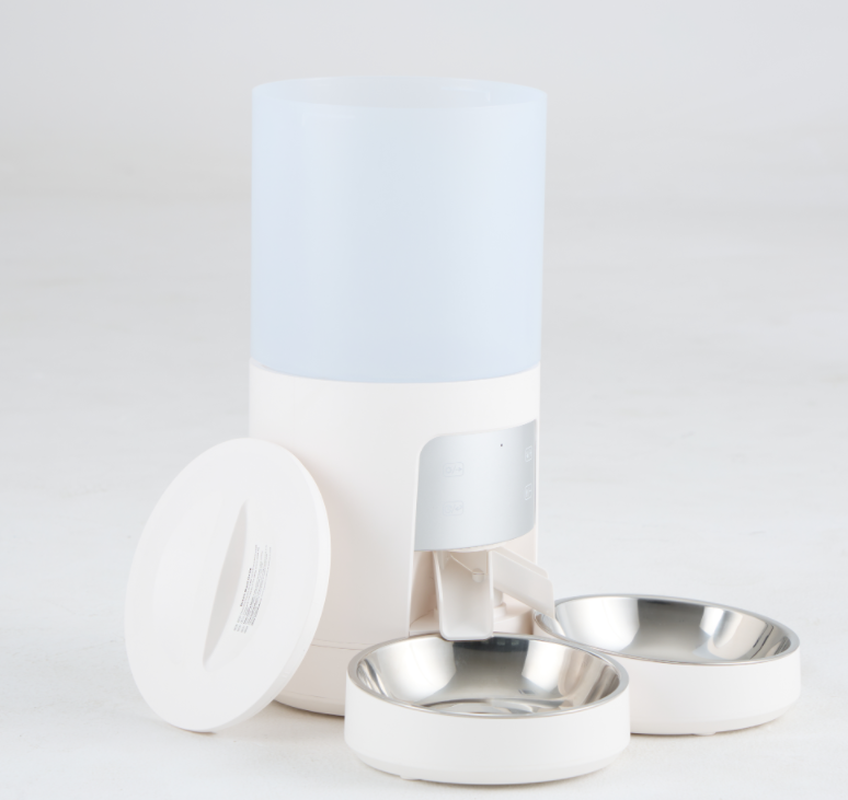 Automatic pet feeder programmable dispenser